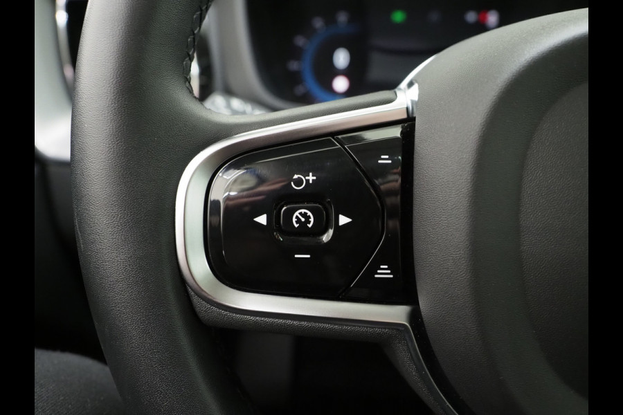 Volvo XC60 2.0 T6 Plug-in Hybrid AWD Plus Dark Long Range | Panoramadak | Leder | Camera | Keyless | Memory | Virtual | DAB | Carplay