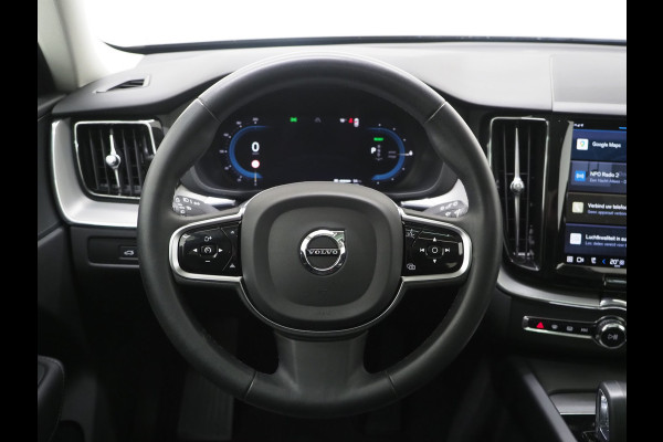 Volvo XC60 2.0 T6 Plug-in Hybrid AWD Plus Dark Long Range | Panoramadak | Leder | Camera | Keyless | Memory | Virtual | DAB | Carplay