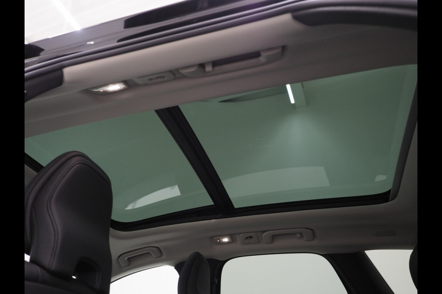 Volvo XC60 2.0 T6 Plug-in Hybrid AWD Plus Dark Long Range | Panoramadak | Leder | Camera | Keyless | Memory | Virtual | DAB | Carplay