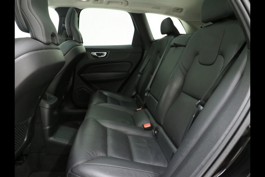 Volvo XC60 2.0 T6 Plug-in Hybrid AWD Plus Dark Long Range | Panoramadak | Leder | Camera | Keyless | Memory | Virtual | DAB | Carplay