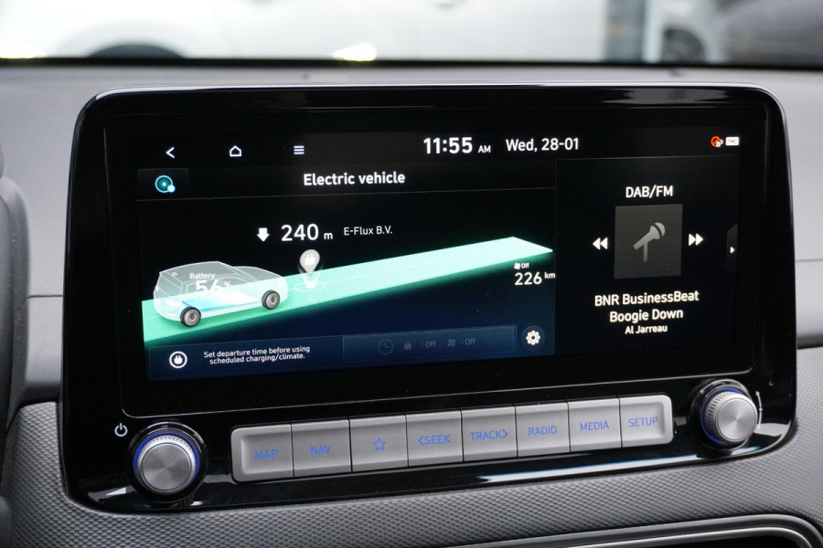 Hyundai Kona EV Premium Sky 64 kWh + PANODAK / STOELVENTILATIE / HEAD-UP