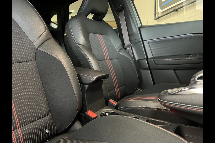 Renault Captur 1.3 TCe 140 R.S. Line | Groot 9,3" Navi | 18" | Stoelverwarming | Camera | Led | 100% Dealer onderhouden!