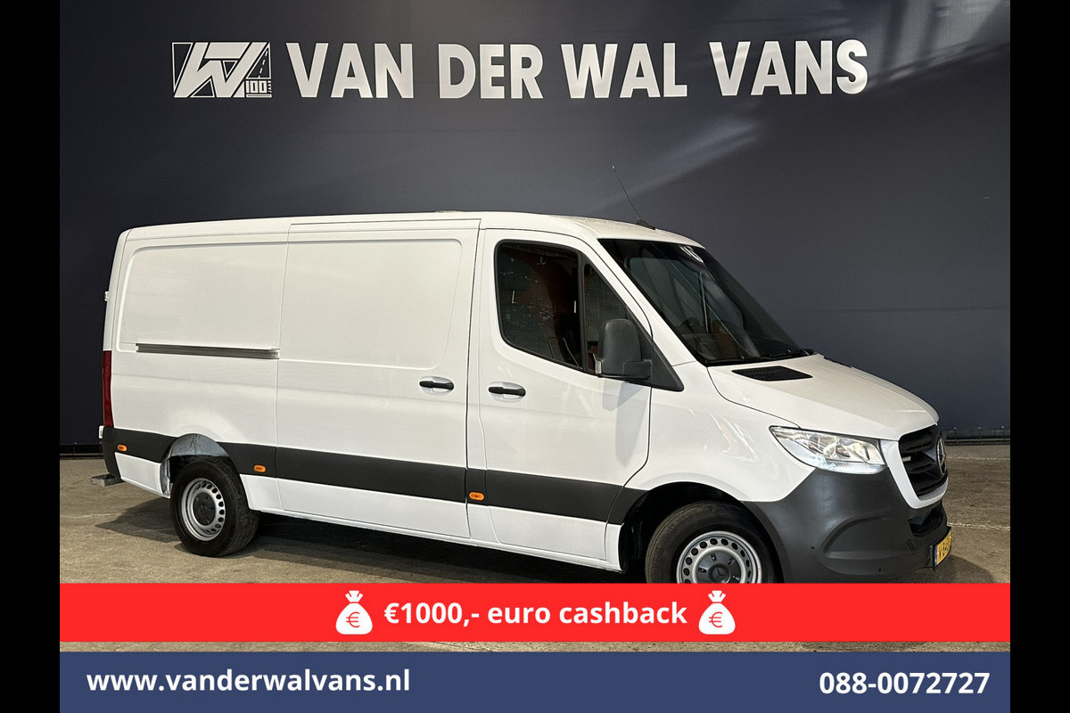 Mercedes-Benz Sprinter 316 CDI 163pk L2H1 Achterwiel aandrijving Euro6 Airco | 2800kg Trekhaak | Camera | Apple Carplay Parkeersensoren, Android Auto, Cruisecontrol