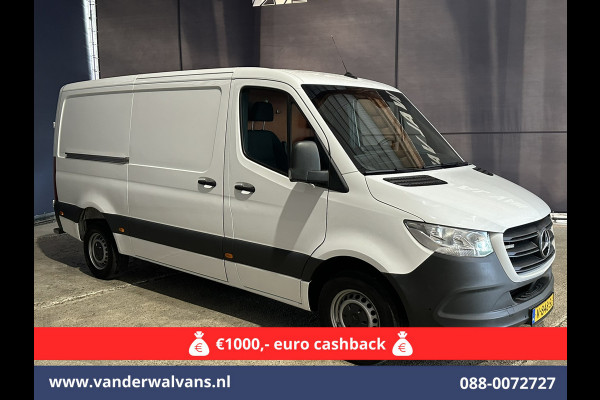 Mercedes-Benz Sprinter 316 CDI 163pk L2H1 Achterwiel aandrijving Euro6 Airco | 2800kg Trekhaak | Camera | Apple Carplay Parkeersensoren, Android Auto, Cruisecontrol