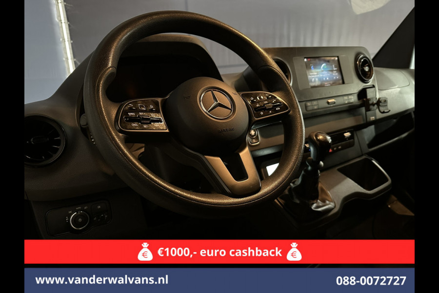 Mercedes-Benz Sprinter 316 CDI 163pk L2H1 Achterwiel aandrijving Euro6 Airco | 2800kg Trekhaak | Camera | Apple Carplay Parkeersensoren, Android Auto, Cruisecontrol