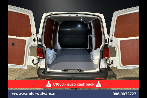 Volkswagen Transporter 2.0 TDI L2H1 Euro6 *Rijklaar Direct Rijden* Airco | Navigatie | Apple Carplay | Android Auto | Trekhaak Cruisecontrol, Parkeersensoren