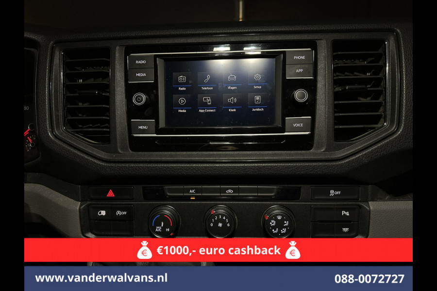 Volkswagen Crafter 2.0 TDI 141pk L3H3 L2H2 Euro6 Airco | Camera | Apple Carplay | Cruisecontrol | Chauffeursstoel Parkeersensoren, Bijrijdersbank, 3000kg trekvermogen,  Android Auto