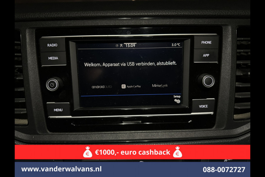 Volkswagen Crafter 2.0 TDI 141pk L3H3 L2H2 Euro6 Airco | Camera | Apple Carplay | Cruisecontrol | Chauffeursstoel Parkeersensoren, Bijrijdersbank, 3000kg trekvermogen,  Android Auto