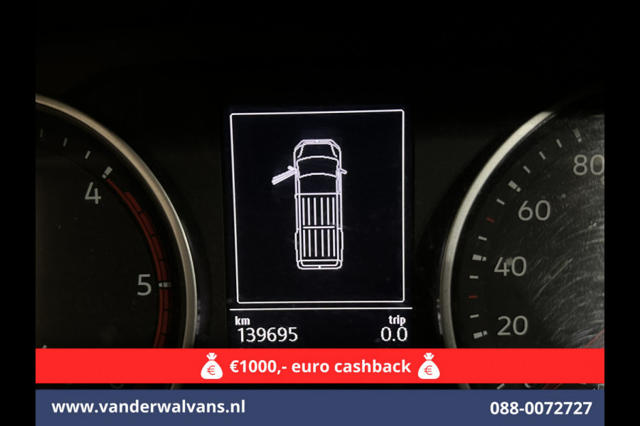 Volkswagen Crafter 2.0 TDI 141pk L3H3 L2H2 Euro6 Airco | Camera | Apple Carplay | Cruisecontrol | Chauffeursstoel Parkeersensoren, Bijrijdersbank, 3000kg trekvermogen,  Android Auto