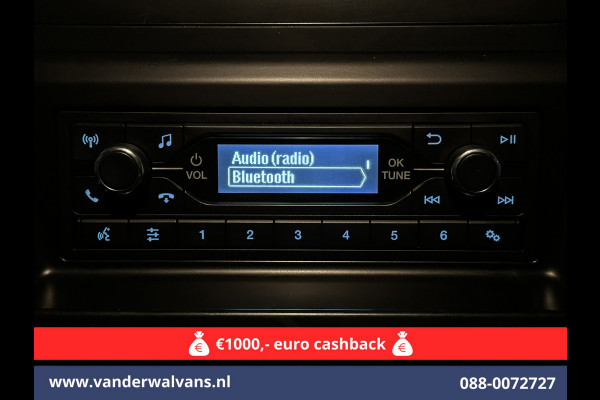 Ford Transit 2.0 TDCI L2H2 Euro6 Airco | 2450kg Trekhaak | LM velgen | Verwarmde voorruit Dakdragers, Bijrijdersbank