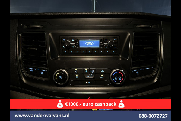 Ford Transit 2.0 TDCI L2H2 Euro6 Airco | 2450kg Trekhaak | LM velgen | Verwarmde voorruit Dakdragers, Bijrijdersbank