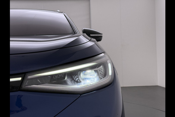 Volkswagen ID.4 Max Pro 1ST 77kWh W-pomp Trekhaak Panodak Camera 21" PDC-a+v Matrix-LED-a+v Adap.Cruise Navi Ergo-Active Stoelen Memory Dynamisch onderstel Stoelverwarming Lmv Elek.Achterklep Privacy Glas Voorruitverwarming Wifi SOH 87% 1e Eigenaar Origineel Nederlandse Auto 1.000KG Trekgewicht € 58.000 nieuw !