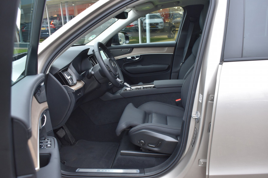 Volvo XC90 T8 AWD 455PK Plug-in hybrid Plus Dark | Facelift | Luchtvering | H&K | Panodak | ACC | 21"LMV | Stoelverwarming