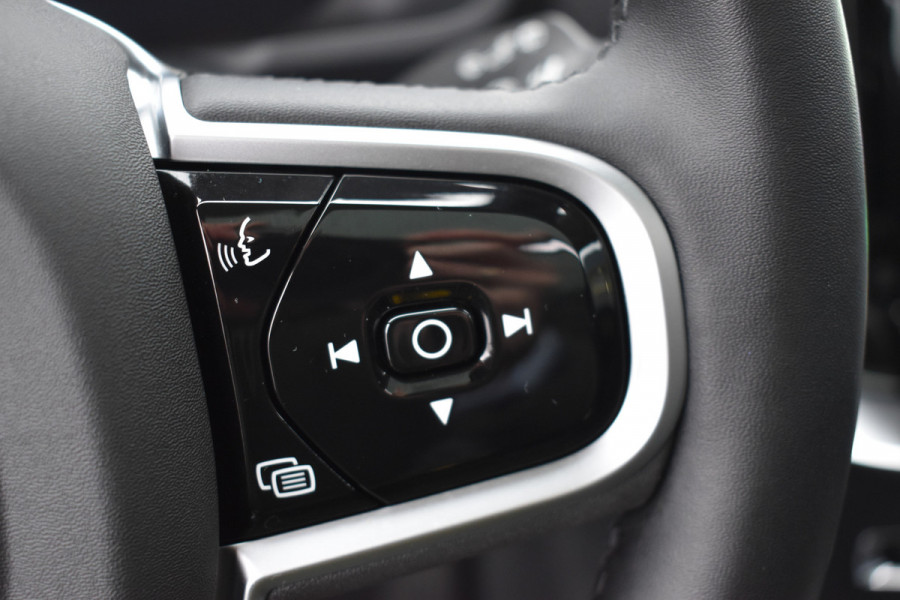 Volvo XC90 T8 AWD 455PK Plug-in hybrid Plus Dark | Facelift | Luchtvering | H&K | Panodak | ACC | 21"LMV | Stoelverwarming
