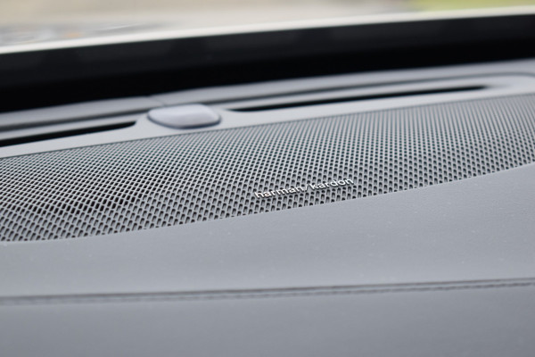 Volvo XC90 T8 AWD 455PK Plug-in hybrid Plus Dark | Facelift | Luchtvering | H&K | Panodak | ACC | 21"LMV | Stoelverwarming