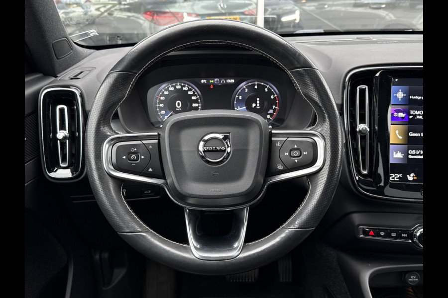 Volvo XC40 2.0 T5 AWD Intro Edition | NL-auto | Pano | Stoelverw. | ACC