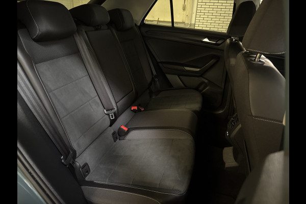 Volkswagen T-Roc 1.5 TSI 150PK DSG STYLE CAMERA/NAVI/ALALCANTARA****