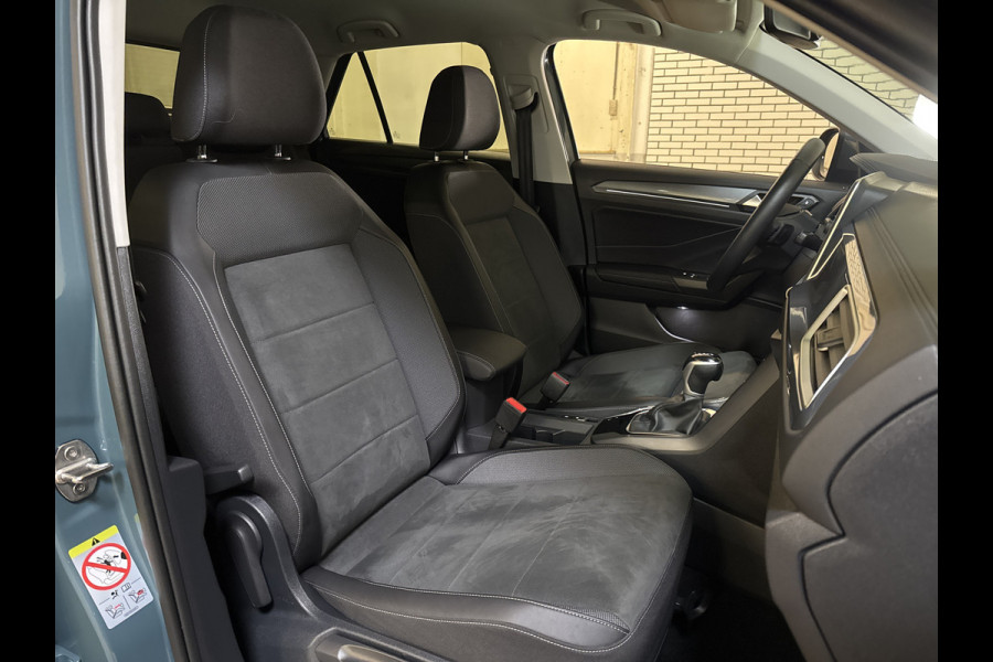 Volkswagen T-Roc 1.5 TSI 150PK DSG STYLE CAMERA/NAVI/ALALCANTARA****