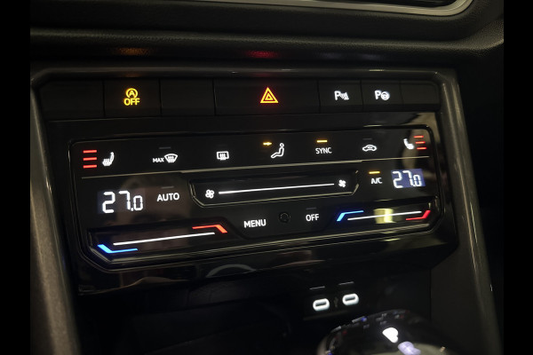 Volkswagen T-Roc 1.5 TSI 150PK DSG STYLE CAMERA/NAVI/ALALCANTARA****