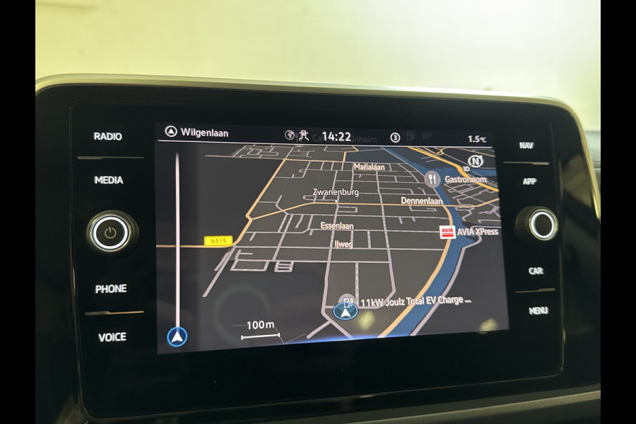 Volkswagen T-Roc 1.5 TSI 150PK DSG STYLE CAMERA/NAVI/ALALCANTARA****