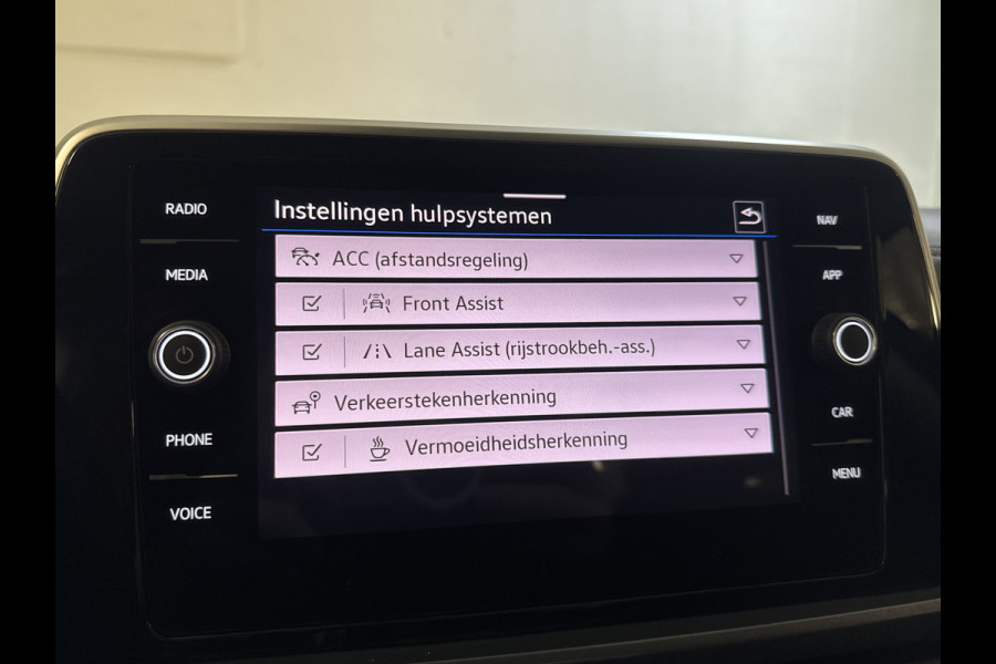 Volkswagen T-Roc 1.5 TSI 150PK DSG STYLE CAMERA/NAVI/ALALCANTARA****