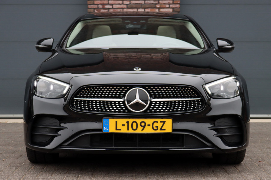 Mercedes-Benz E-Klasse 300 de AMG Line | Distronic+ | Panoramadak | Burmester | Trekhaak | Augmented Reality | Camera | Leder | Multibeam LED | Stoelverwarming | Nightpakket |