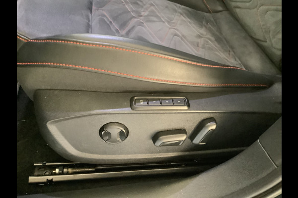 Seat Leon Sportstourer 1.4 TSI eHybrid PHEV FR Panodak, camera