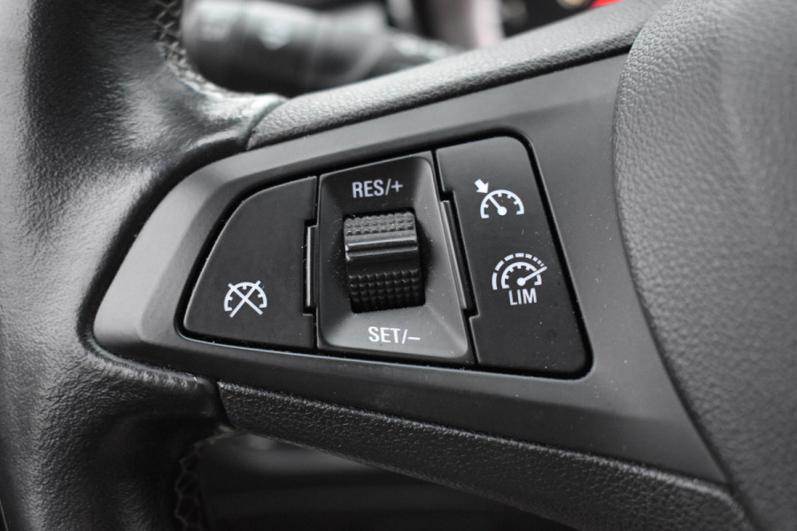 Opel Astra 1.4 Turbo Online Edition Automaat Cruise