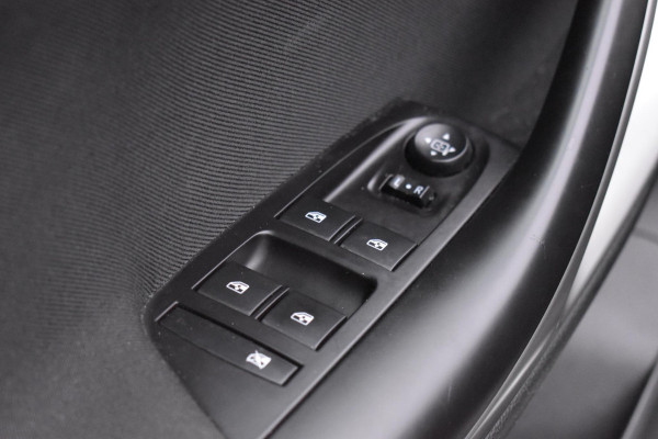 Opel Astra 1.4 Turbo Online Edition Automaat Cruise