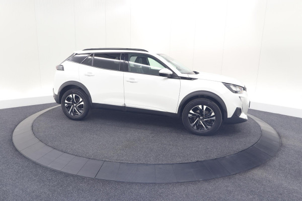 Peugeot 2008 PureTech 130 Allure | Camera | Adaptieve Cruise Control | Stoelverwarming