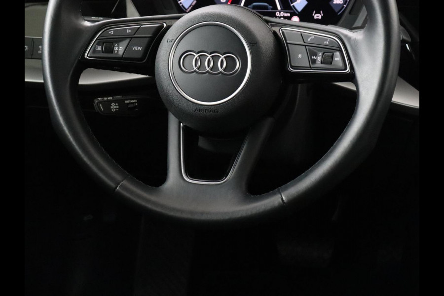 Audi A3 40 TFSIe Business edition | Adaptive cruise | Sportstoelen | Carplay | Virtual Cockpit | Audi Sound | Climate control | Navigatie | Full LED | PHEV | Plug In