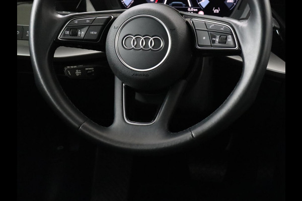 Audi A3 40 TFSIe Business edition | Adaptive cruise | Sportstoelen | Carplay | Virtual Cockpit | Audi Sound | Climate control | Navigatie | Full LED | PHEV | Plug In