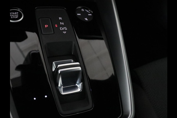 Audi A3 40 TFSIe Business edition | Adaptive cruise | Sportstoelen | Carplay | Virtual Cockpit | Audi Sound | Climate control | Navigatie | Full LED | PHEV | Plug In