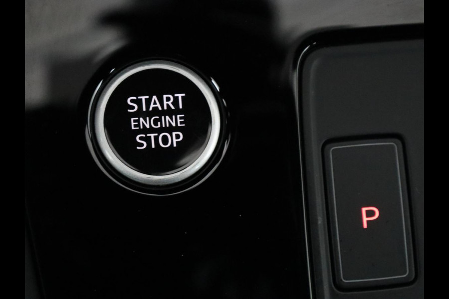Audi A3 40 TFSIe Business edition | Adaptive cruise | Sportstoelen | Carplay | Virtual Cockpit | Audi Sound | Climate control | Navigatie | Full LED | PHEV | Plug In