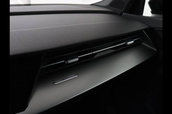 Audi A3 40 TFSIe Business edition | Adaptive cruise | Sportstoelen | Carplay | Virtual Cockpit | Audi Sound | Climate control | Navigatie | Full LED | PHEV | Plug In