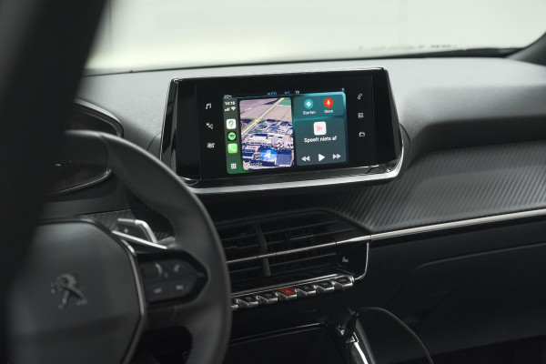 Peugeot 2008 PureTech 130 EAT8 Active Pack | Parkeersensoren | Apple CarPlay | Climate Control | Stoelverwarming