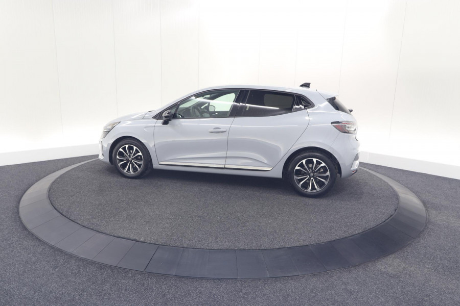 Renault Clio TCe 90 GPF techno | 360 Camera | Adaptieve Cruise Control | 9.3 Inch Groot Scherm