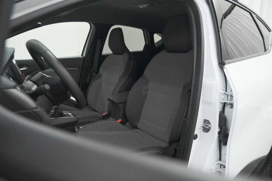 Renault Captur TCe 90 Techno | Nieuw Model | Camera | Harman Kardon | Apple Carplay | Parkeersensoren | 18 Inch Lichtmetalen Velgen