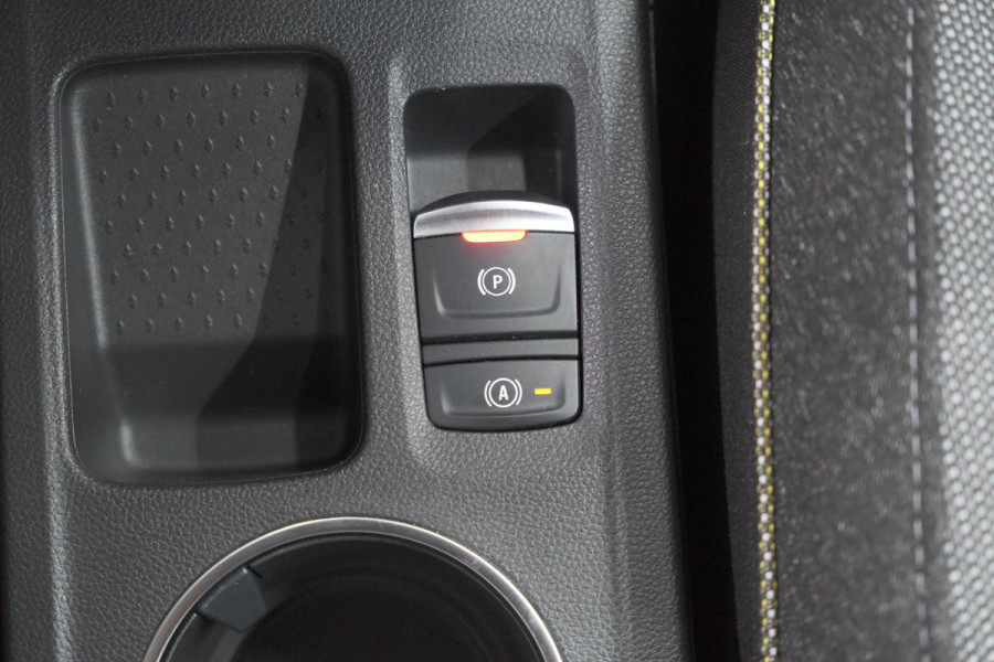 Renault Captur TCe 90 Techno | Nieuw Model | Camera | Harman Kardon | Apple Carplay | Parkeersensoren | 18 Inch Lichtmetalen Velgen