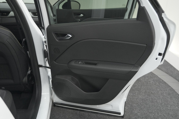 Renault Captur TCe 90 Techno | Nieuw Model | Camera | Harman Kardon | Apple Carplay | Parkeersensoren | 18 Inch Lichtmetalen Velgen