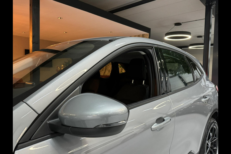 Ford Kuga 1.5 EcoBoost Fabrieksgarantie StoelVW Keyless Cruise Navi Airco PDC Led Dab Rijklaar