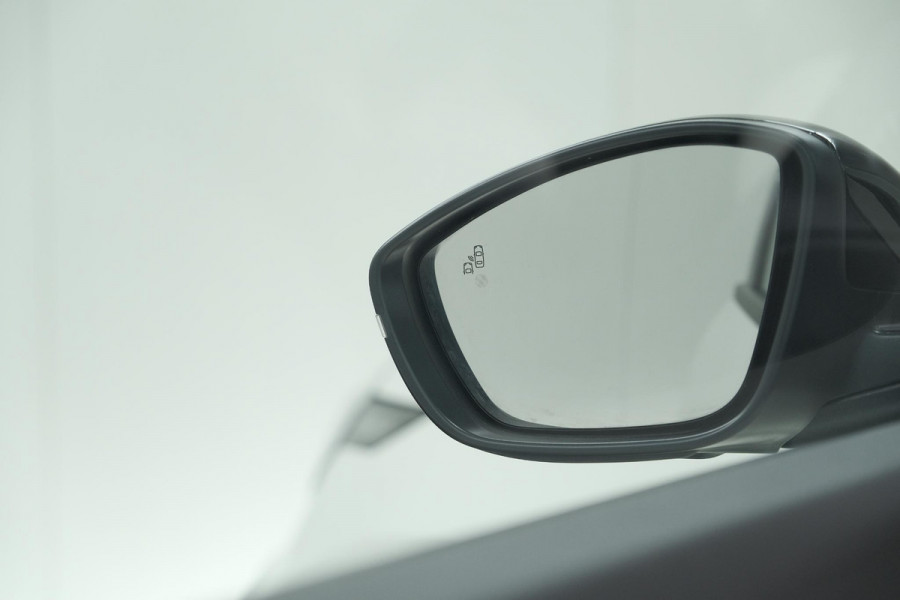 Fiat 600 1.2 Hybrid 100 DCT6 La Prima | Camera | Adaptieve Cruise Control | Dodehoekdetectie | Stoelverwarming