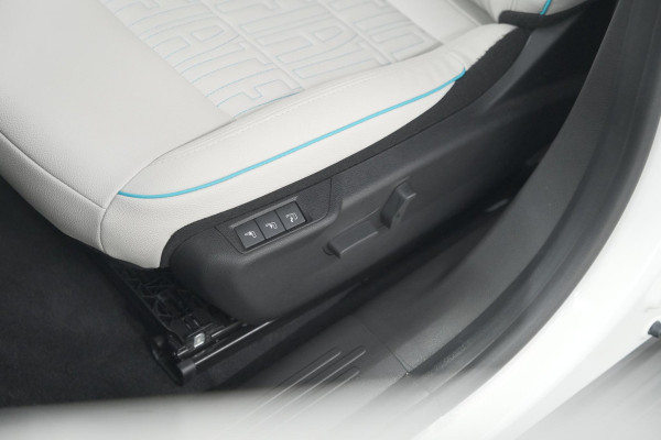 Fiat 600 1.2 Hybrid 100 DCT6 La Prima | Camera | Adaptieve Cruise Control | Dodehoekdetectie | Stoelverwarming