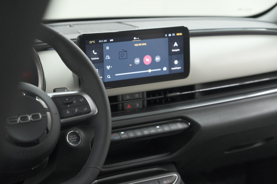 Fiat 600 1.2 Hybrid 100 DCT6 La Prima | Camera | Adaptieve Cruise Control | Dodehoekdetectie | Stoelverwarming