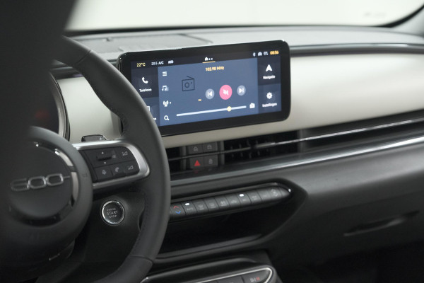 Fiat 600 1.2 Hybrid 100 DCT6 La Prima | Camera | Adaptieve Cruise Control | Dodehoekdetectie | Stoelverwarming