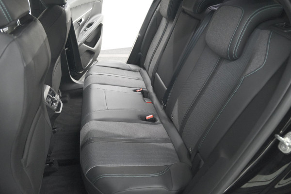Peugeot 3008 1.6 HYbrid 180 Allure Pack Business | Camera | Apple Carplay | Navigatie