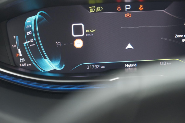Peugeot 3008 1.6 HYbrid 180 Allure Pack Business | Camera | Apple Carplay | Navigatie