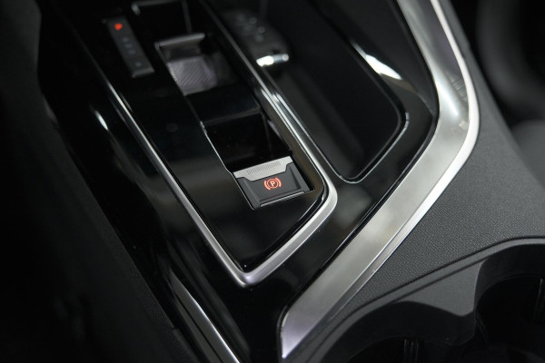 Peugeot 3008 1.6 HYbrid 180 Allure Pack Business | Camera | Apple Carplay | Navigatie