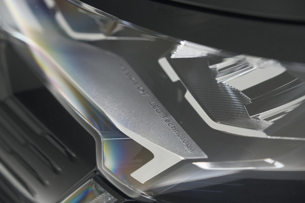 Peugeot 5008 PureTech 130 EAT8 Active Pack Business | 7 Zitplaatsen | Camera | Navigatie | Apple Carplay | Parkeersensoren