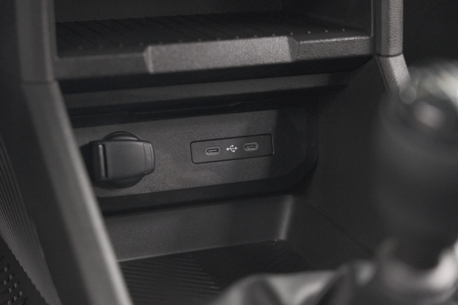 Dacia Duster TCe 130 mild hybrid Expression | Camera | Stoelverwarming | Apple Carplay | Navigatie